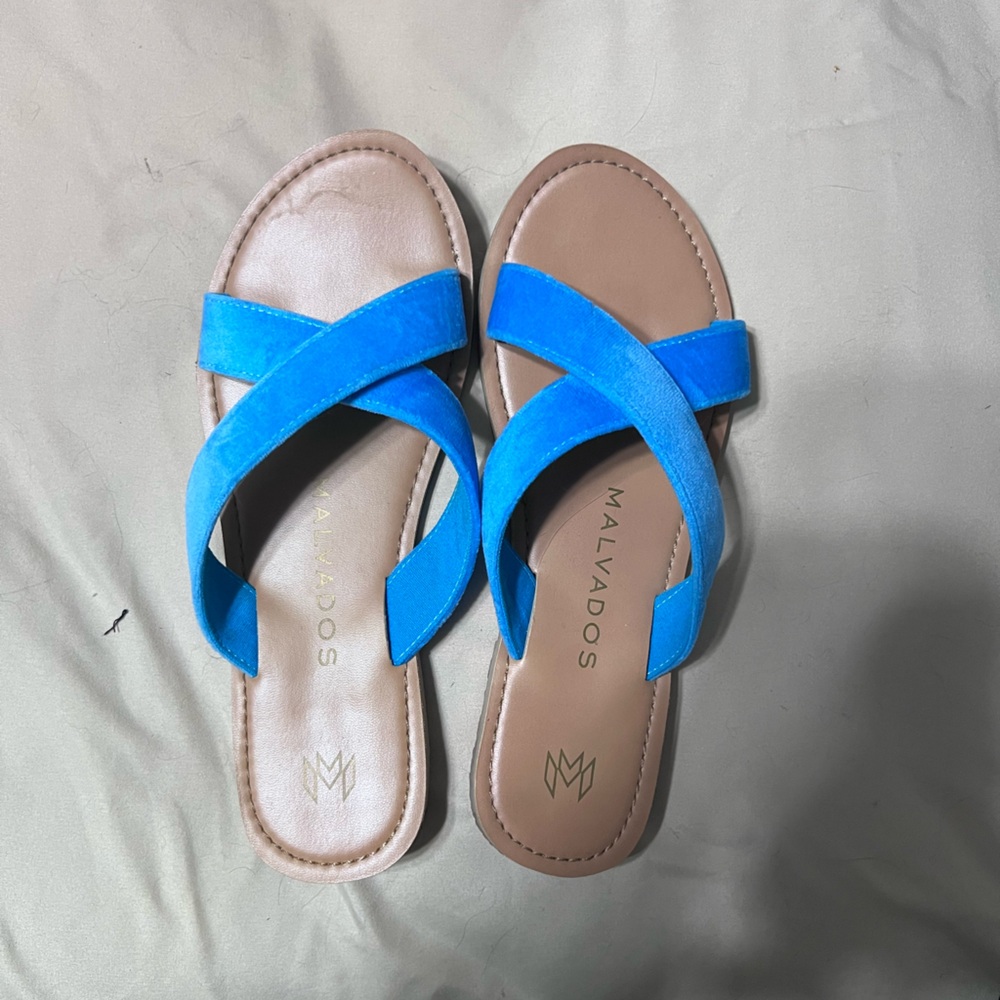 Malvados sandals size 9/10 teal